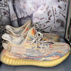 yeezy boost 350 V2  MX OAT size 9 men